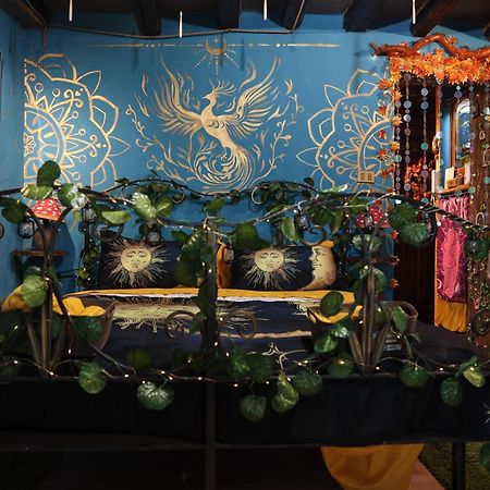 La Casa Di Strega Euphoria - Casa Vacanza Tra Arte E Magia ヴィテルボ エクステリア 写真