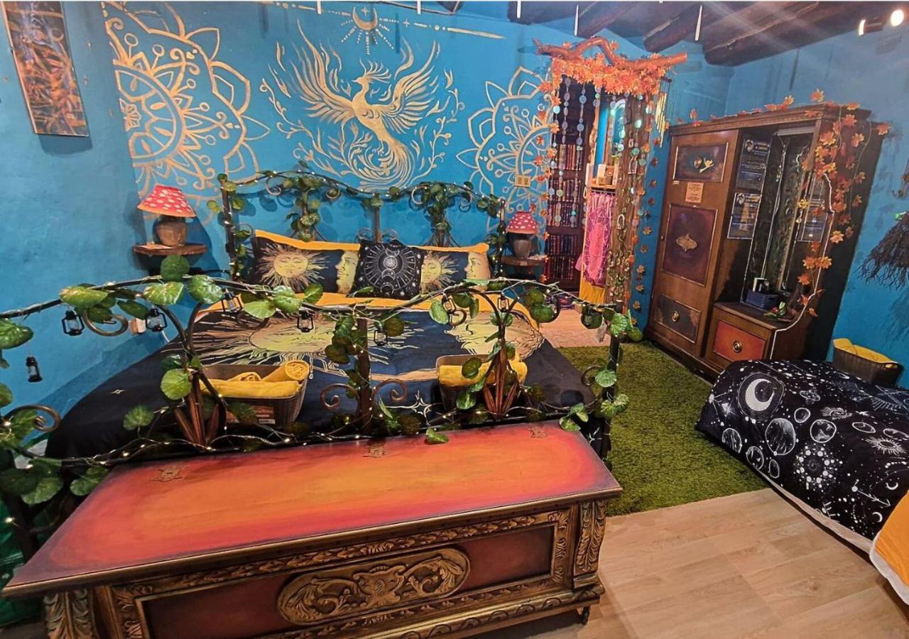 La Casa Di Strega Euphoria - Casa Vacanza Tra Arte E Magia ヴィテルボ エクステリア 写真